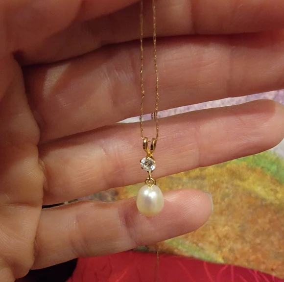 10k Gold pearl necklace - Picture 4 of 16
